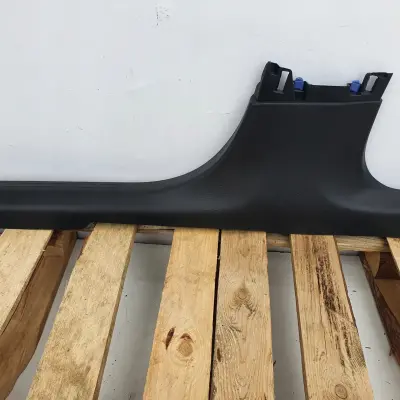 Opel Corsa F PRAWA OSŁONA PROGU listwa 39196906