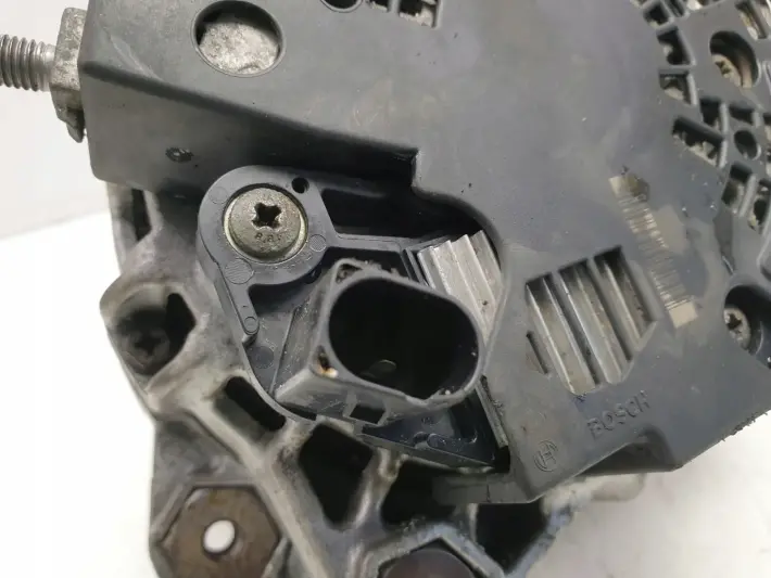 Volvo V70 III 2.0 T5 ALTERNATOR
