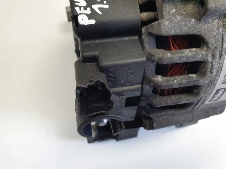 Peugeot 207 1.4 16V ALTERNATOR 9656956280 valeo