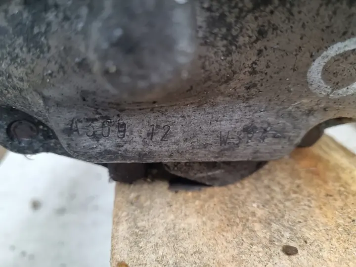 Opel Corsa A 1.0 12V SKRZYNIA BIEGÓW manualna MANUAL W394