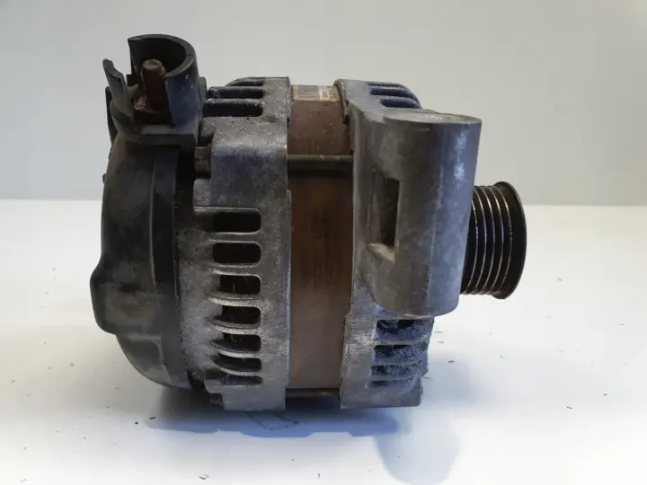 Volvo S40 II V50 1.8 16V ALTERNATOR 104210-2750