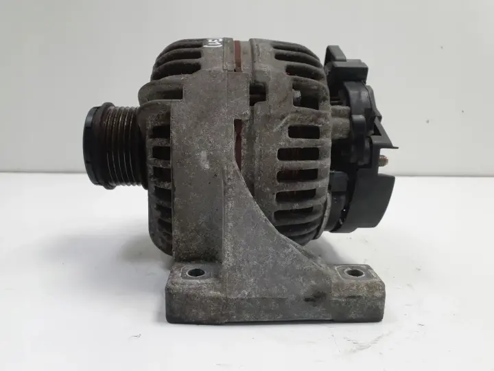 Volvo S80 2.5 T ALTERNATRO 140A 8676498 bosch