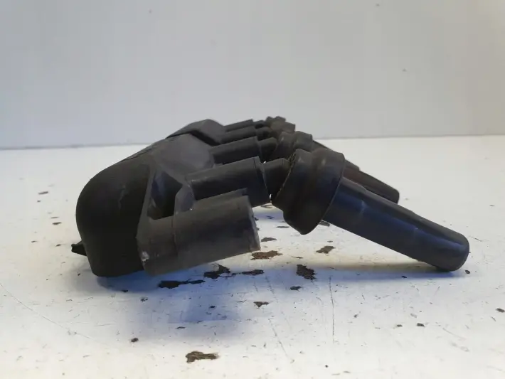 Peugeot 206 1.1 8V CEWKA ZAPŁONOWA 9635864980