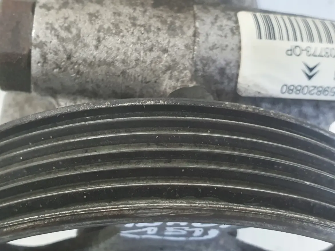 Peugeot 308 1.6 HDI 07-13r POMPA WSPOMAGANIA 9650010780