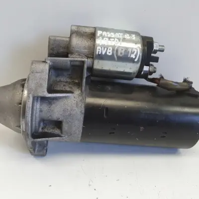 VW Passat B5 1.9 TDI ROZRUSZNIK bosch 068911024G 0001110128