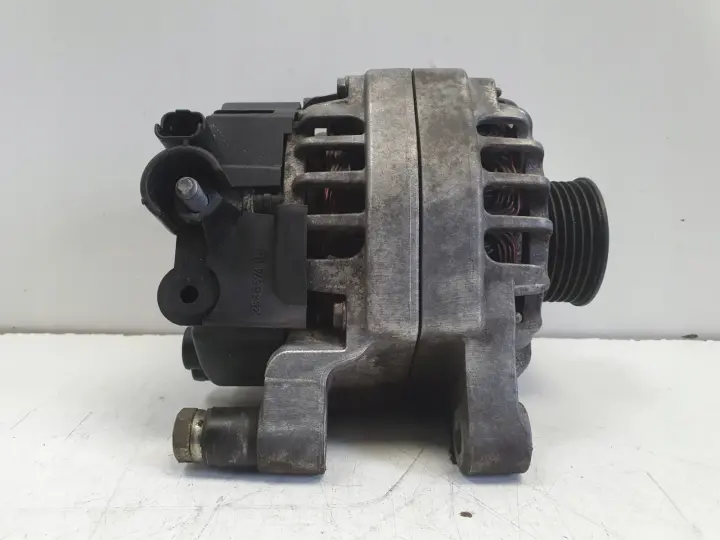 Peugeot 206 2.0 16V ALTERNATOR valeo