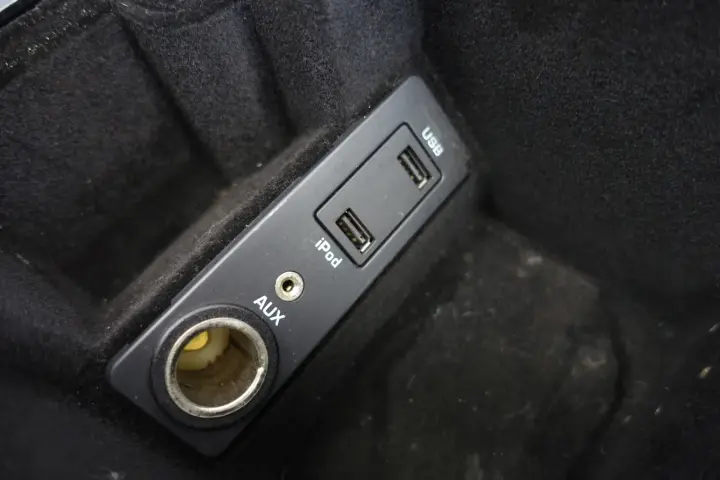 Jaguar XJ X351 TUNEL ŚRODKOWY AW93-F045H38-A oryg