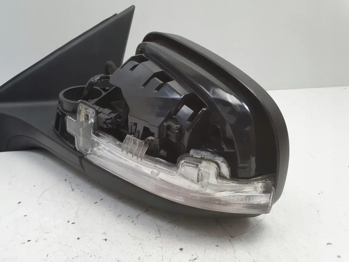 Volvo S80 V70 III LIFT LUSTERKO LEWE KIEROWCY 8 kabli 31298827 EUROPA