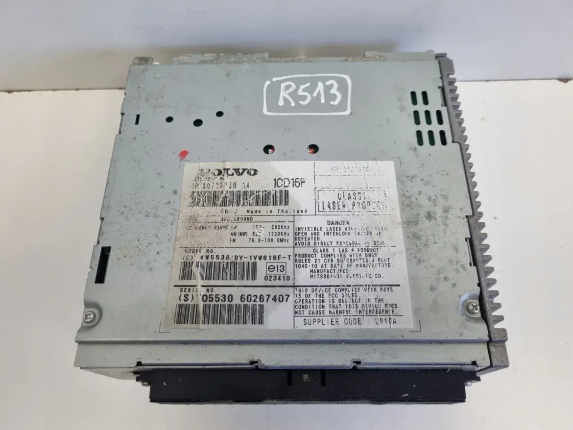 Volvo V50 S40 II C30 CZYTNIK PŁYT CD Radio 30732850AA