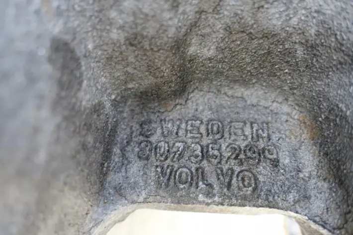 Volvo XC90 2.4 D5 REDUKTOR SKRZYNI BIEGÓW manual