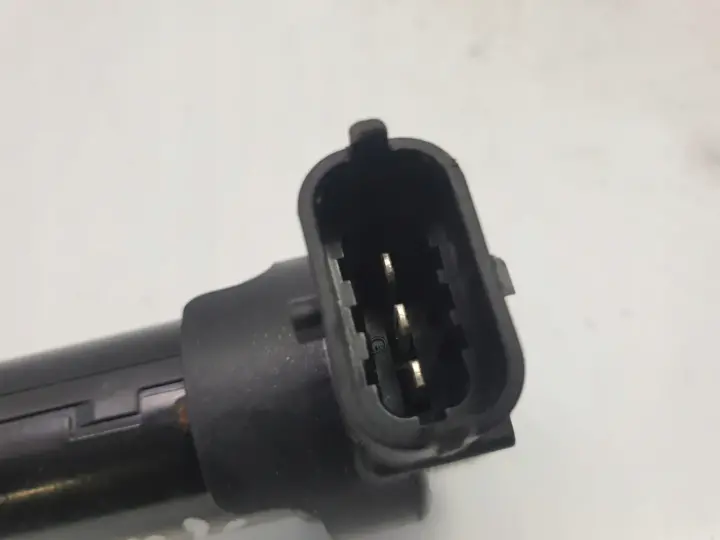 Opel Corsa F 1.2 VTI CEWKA ZAPŁONOWA 9671214580