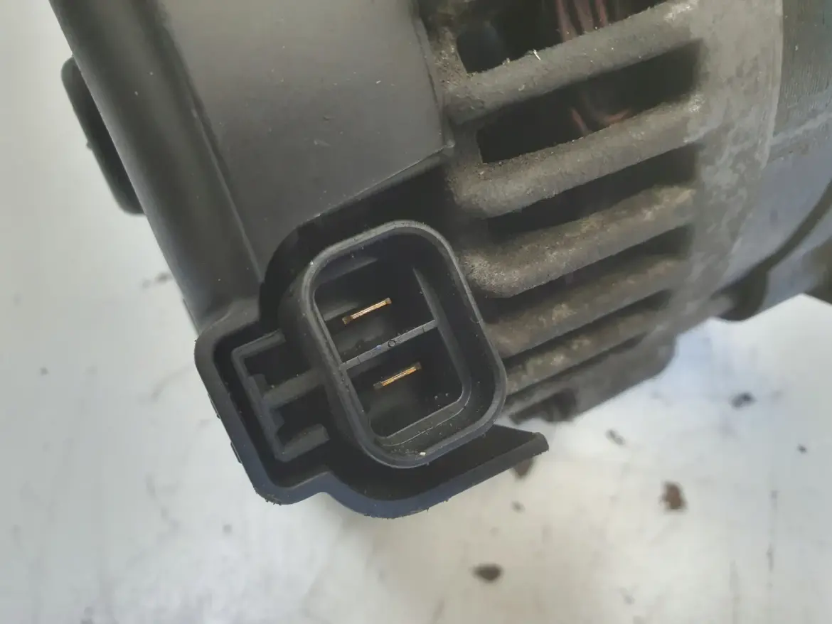 Opel Meriva B 1.7 CDTI ALTERNATOR 8980311551