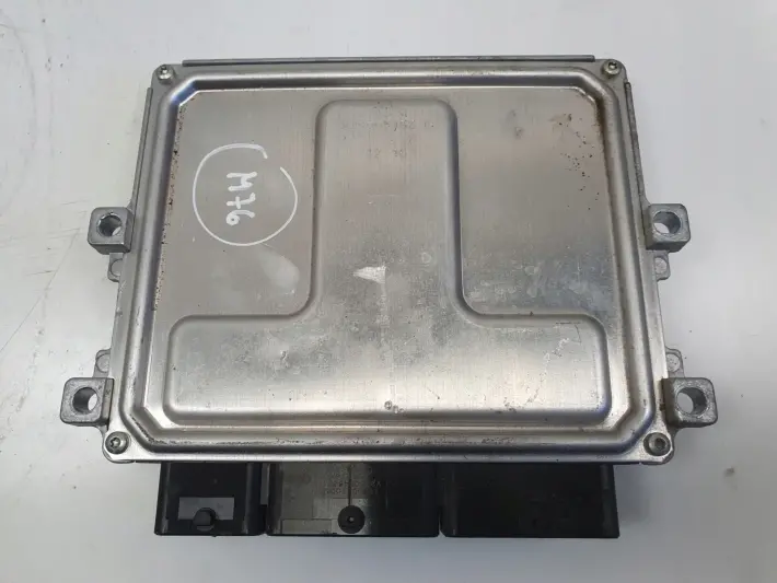 Dacia Sandero II 0,9 TCE KOMPUTER SILNIKA sterownik 237109221R 237105499R