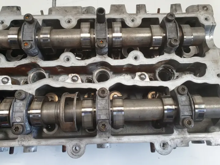 Mercedes W212 2.2 CDI GŁOWICA CYLINDRÓW wałki R651016