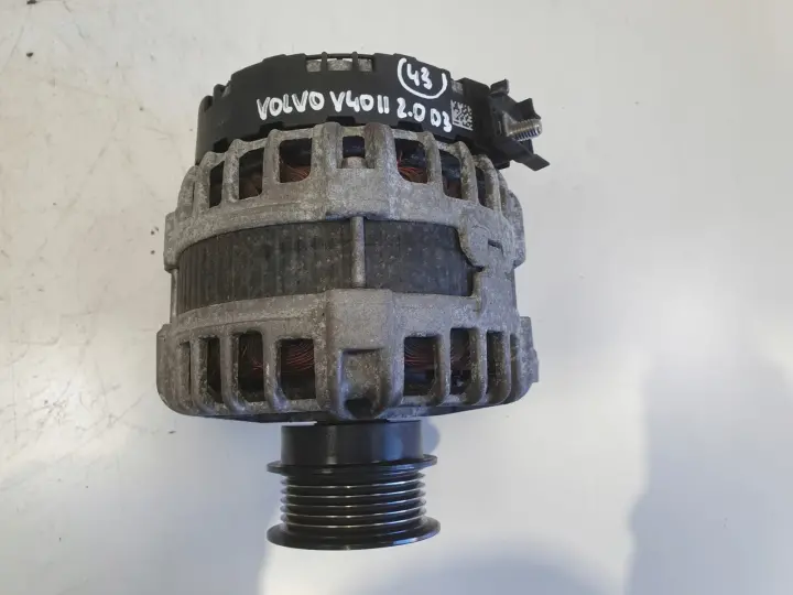 Volvo V40 II 2.0 D3 ALTERNATOR bosch 30659580