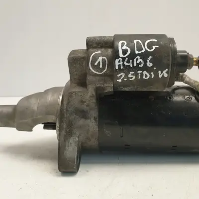 Audi A4 B6 2.5 TDI V6 ROZRUSZNIK bosch 0001109021