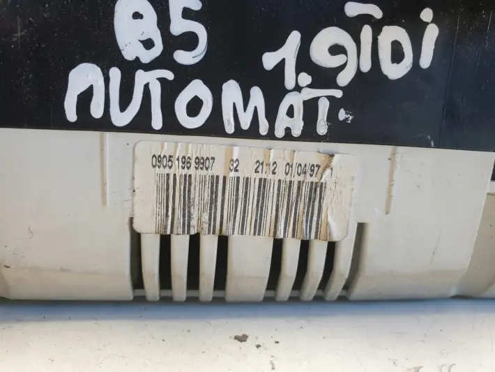 Vw Passat B5 1.9 TDI LICZNIK ZEGARY automat Europa