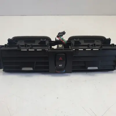 BMW F30 F31 KRATKA ŚRODKOWA NAWIEWU ogrzewania