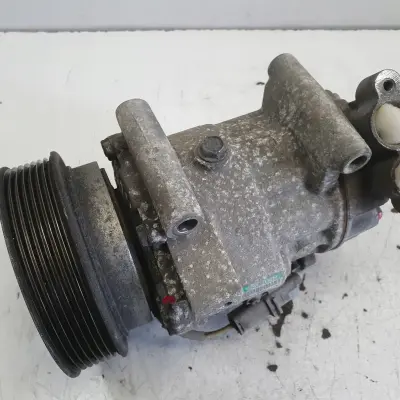 Renault Clio III 1.2 16V SPRĘŻARKA KLIMATYZACJI 8200819568 8200819568A