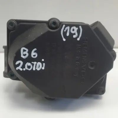 VW Passat B6 2.0 TDI PRZEPUSTNICA 03G128063G
