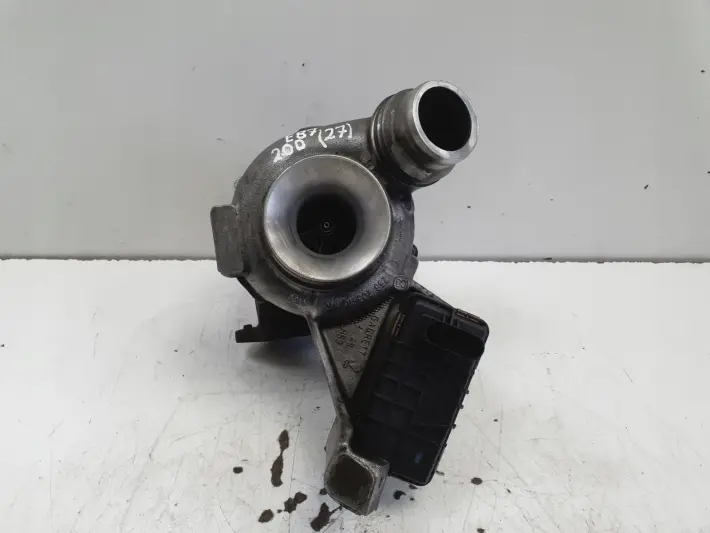 BMW E87 E90 E91 2.0 D N47 TURBOSPRĘŻARKA turbo 7810189C