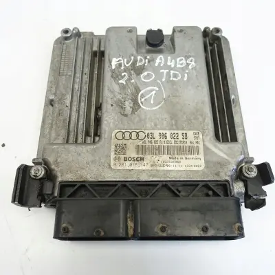 Audi A4 B8 2.0 TDI KOMPUTER SILNIKA sterownik