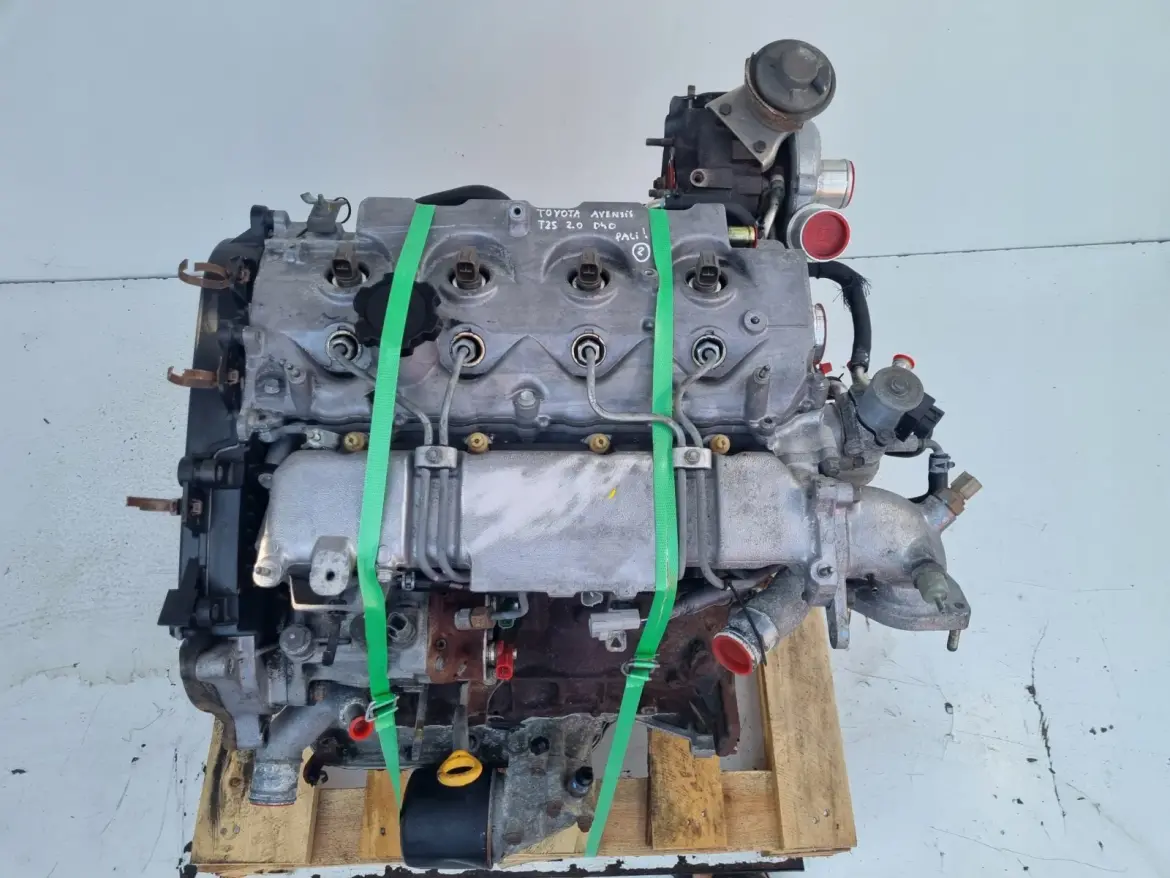 SILNIK KOMPLET Toyota Avensis II T25 2.0 D4D 116KM 1AD 1AD-FTV