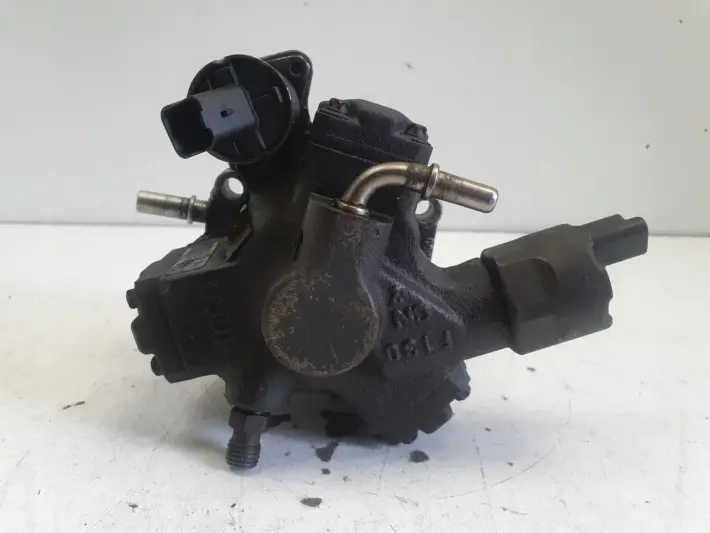 Volvo C30 V50 S40 II V70 III 2.0 D POMPA WTRYSKOWA paliwa 9658193980