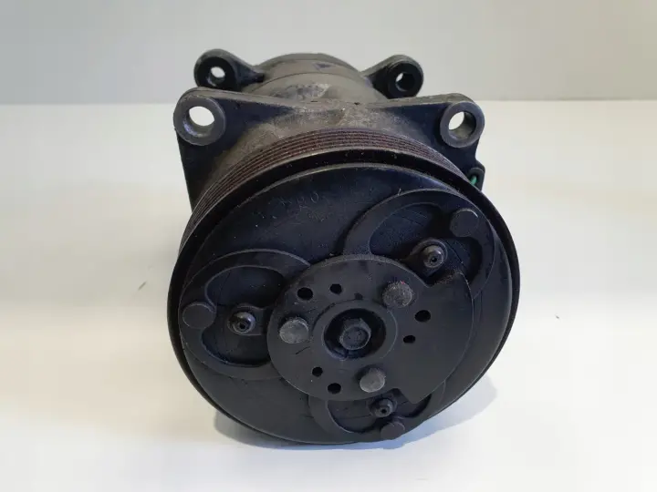 VW Golf IV Bora 1.9 TDI SPRĘŻARKA KLIMATYZACJI pompa 1J0820803J