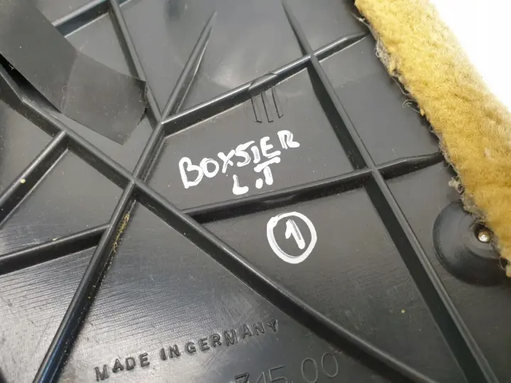 Porsche Boxster 986 OSŁONA TYLNEGO SŁUPKA lewa