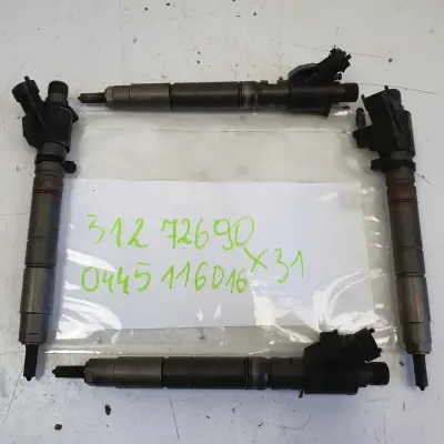 Volvo V70 III S80 II XC60 2.4 D5 WTRYSKIWACZ wtrysk 31272690 0445116016