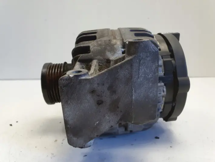 Saab 93 9-3 II 2.0 T ALTERNATOR bosch 0124425040 120A