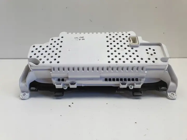 Volvo S80 II V70 III XC70 II lift LICZNIK ZEGARY Europa TFT 31412967