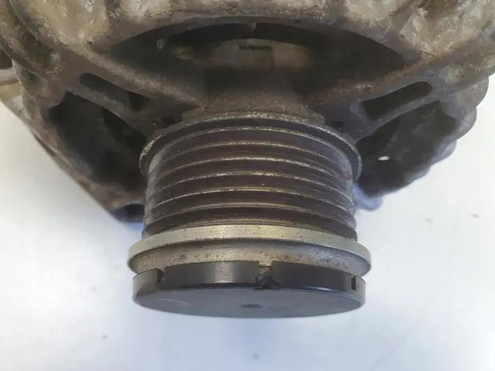 Opel Corsa D 1.3 CDTI ALTERNATOR 13222935 105A