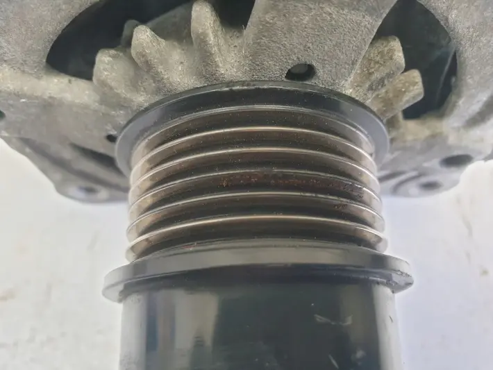 Ford Fiesta MK7 1.0 ECOBOOST ALTERNATOR oryginał