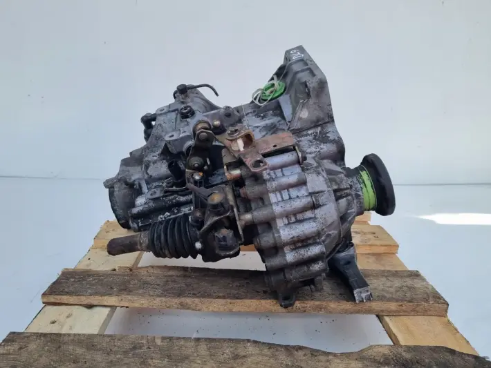 VW Bora 1.6 16V SKRZYNIA BIEGÓW DLP manualna MANUAL