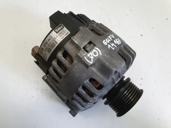 VW Golf IV 1.6 8V ALTERNATOR valeo 030903023J