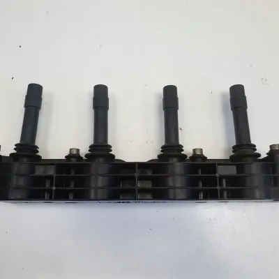 Opel Astra II G 1.4 1.6 16V CEWKA ZAPŁONOWA 19005212