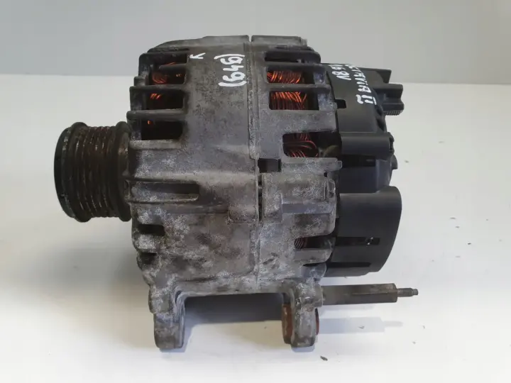 Skoda Octavia II 1.6 8V ALTERNATOR valeo 03L903023F 140A