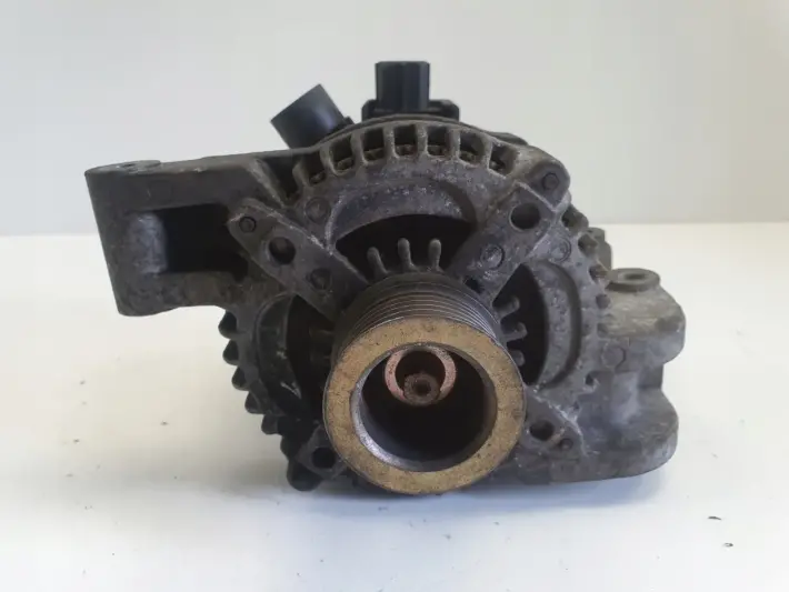 Volvo S40 II V50 1.8 16V ALTERNATOR