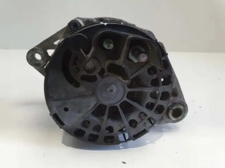 Fiat Bravo II 1.9 JTD ALTERNATOR 51727338 denso 90A