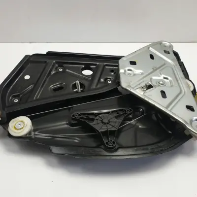 Mercedes A205 W205 PODNOŚNIK SZYBY prawy tył