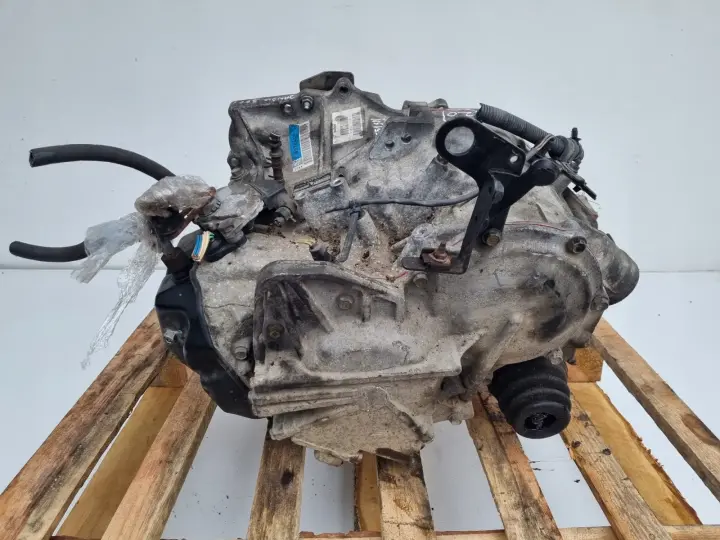 Volvo V70 II 2.4 20V AUTOMATYCZNA SKRZYNIA BIEGÓW automat 55-51SN 8675411