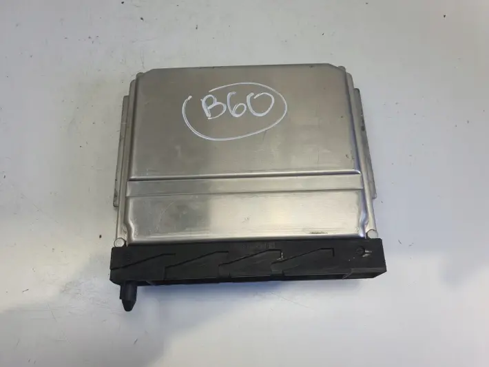 Volvo S60 V70 II STEROWNIK SILNIKA komputer 0261208289