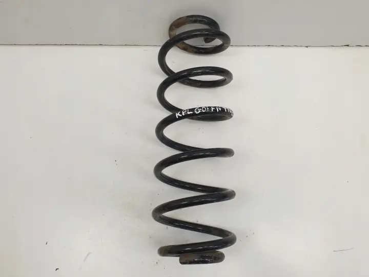 VW Golf IV htb TYLNA SPRĘŻYNA ZAWIESZENIA Tył KPL