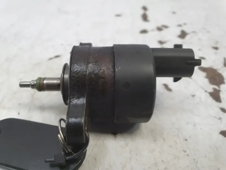 Renault ESPACE III 2.2 DCI 96-02r REGULATOR CIŚNIENIA PALIWA 0281002483
