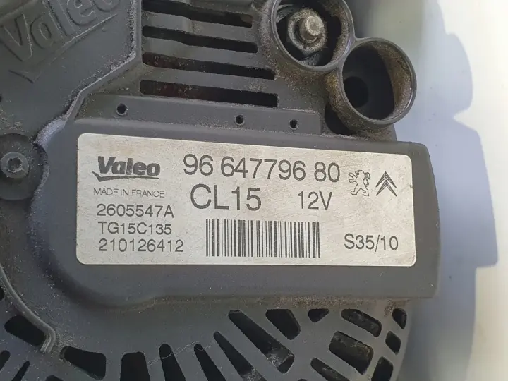 Peugeot 3008 2.0 HDI ALTERNATOR 9664779680 valeo
