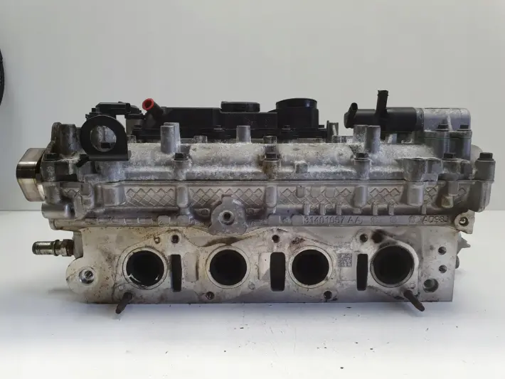 Volvo V60 2.0 T5 GŁOWICA CYLINDRÓW P31401473