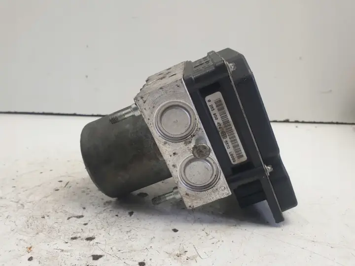 Audi A4 B7 POMPA ABS Sterownik 8E0910517D