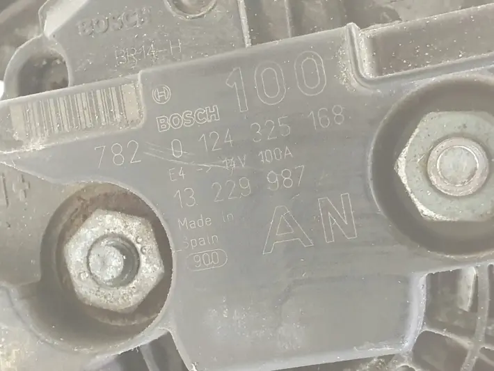 Opel Vectra C 2.2 DIRECT ALTERNATOR 100A 0124325168 bosch